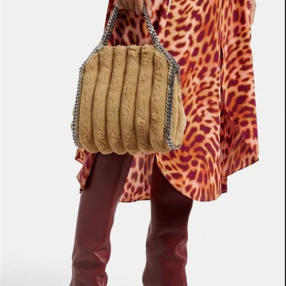 Stella Mccartney Falabella Quilted Faux Fur Shoulder Bag - Picture 3 of 3